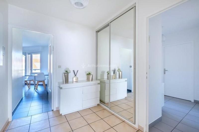 Appartement - 100 m² - 5 pièces