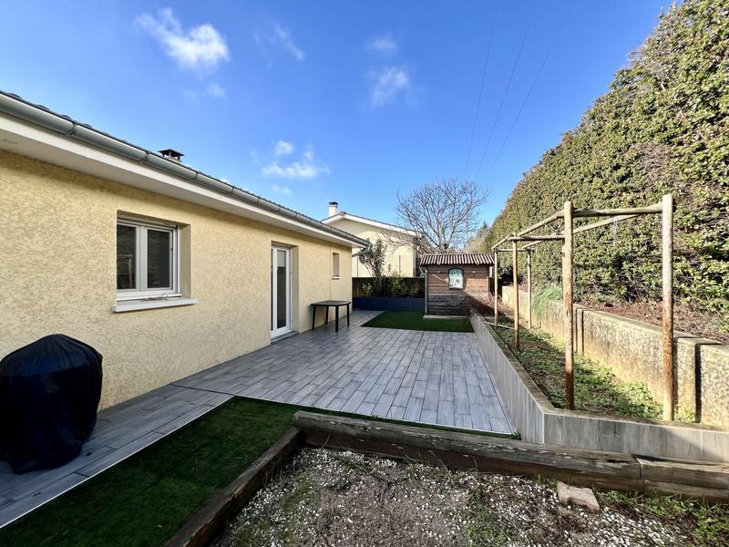 Maison - 102 m² - 5 pièces