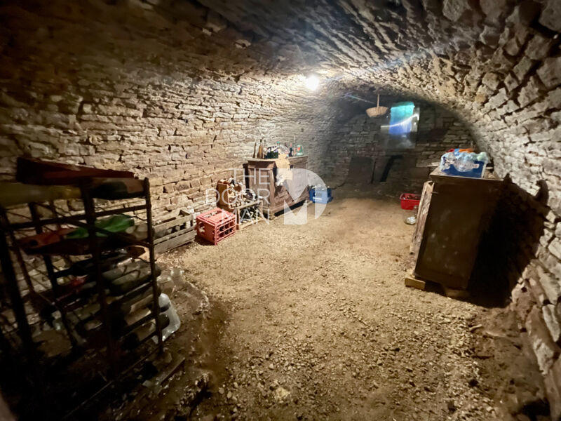 Maison - 198 m² - 6 pièces