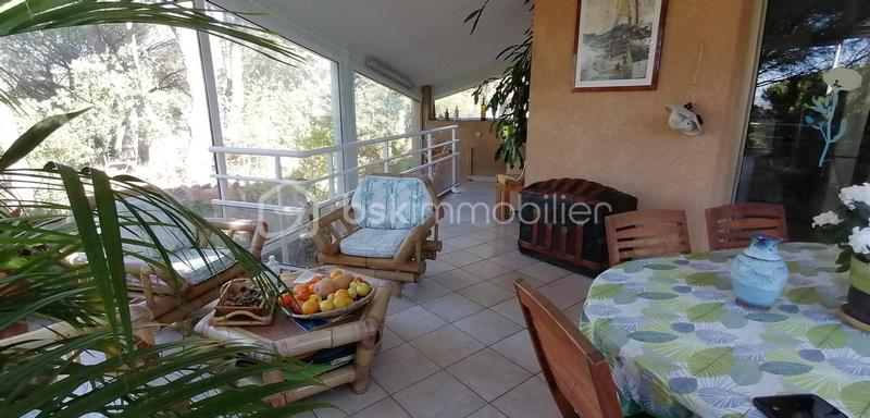 Maison d'architecte - 270 m² - 6 pièces