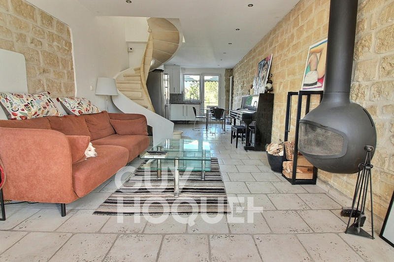 Maison - 94 m² - 5 pièces