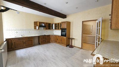 Immeuble - 335 m² - 1 pièce