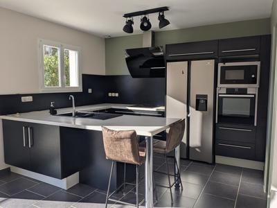 Maison - 182 m² - 7 pièces