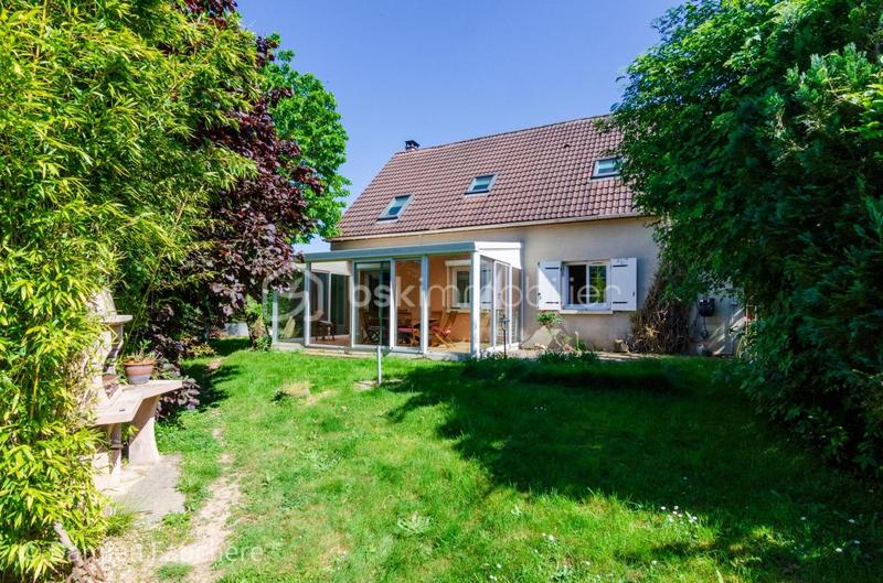 Maison - 148 m² - 7 pièces