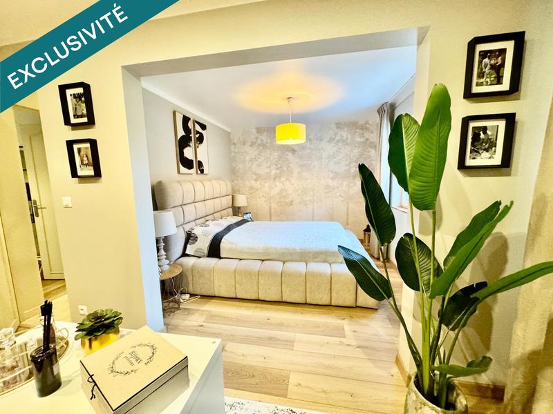 Maison - 95 m² - 5 pièces