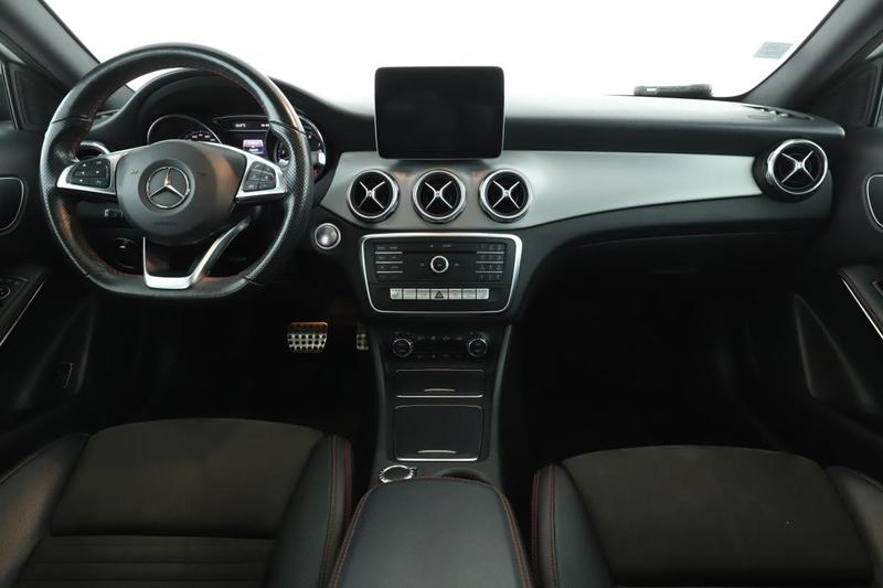Mercedes Gla 200 Fascination 7g-Dct 156 ch