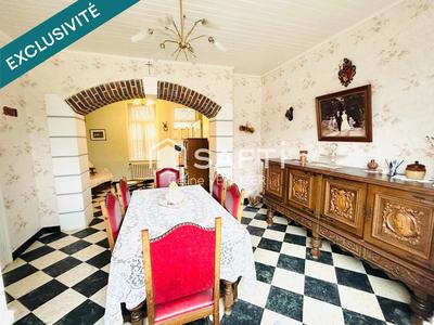 Maison - 81 m² - 6 pièces