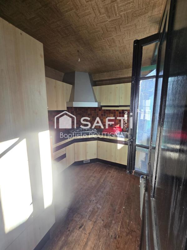 Maison - 102 m² - 5 pièces