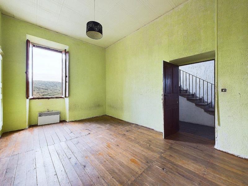 Maison ancienne - 181 m² - 5 pièces