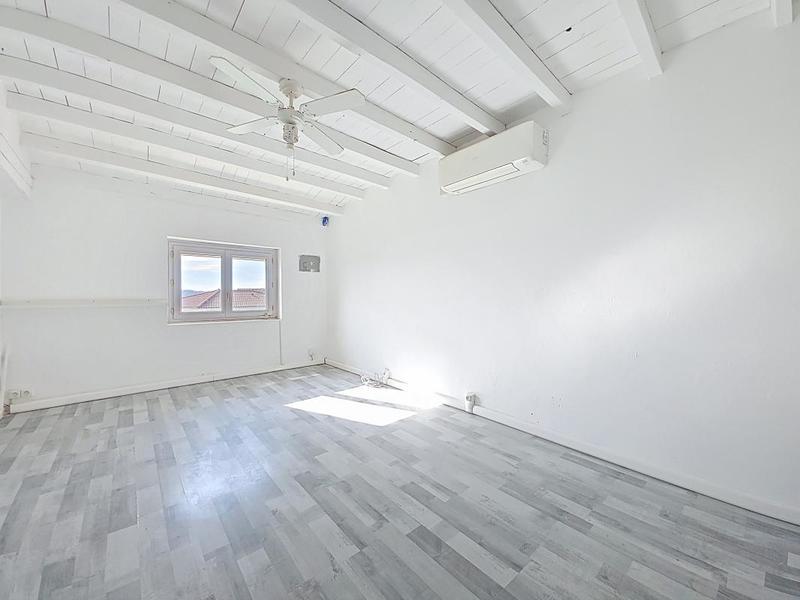 Maison - 172 m² - 5 pièces