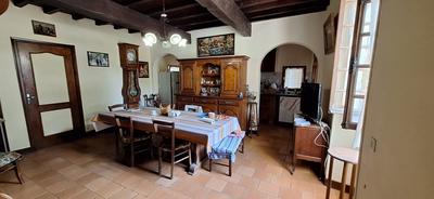 Maison - 200 m² - 5 pièces