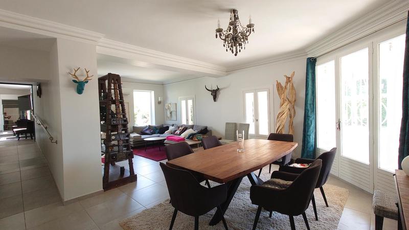 Villa - 173 m² - 6 pièces