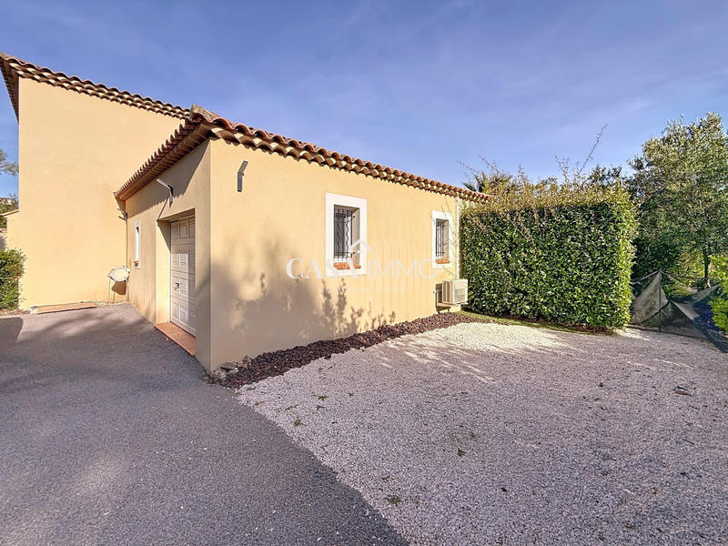 Maison - 167 m² - 6 pièces