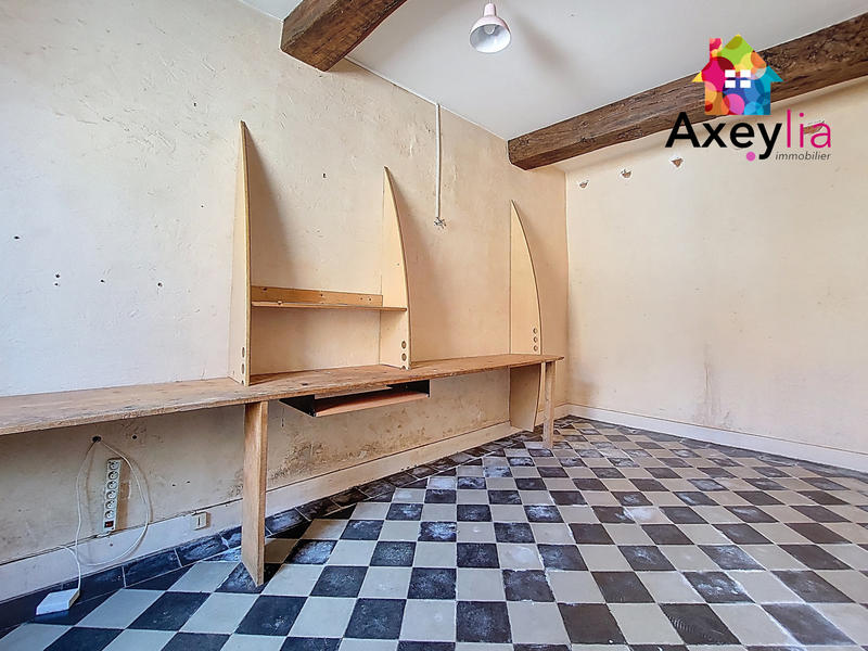 Maison de village - 205 m² - 10 pièces