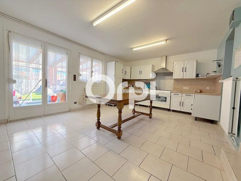 Maison - 105 m² - 5 pièces