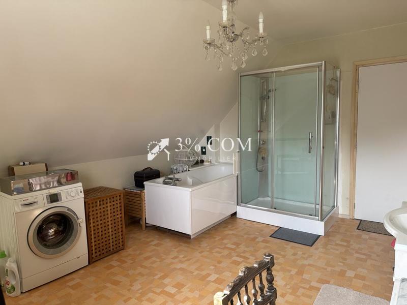 Maison - 211 m² - 6 pièces