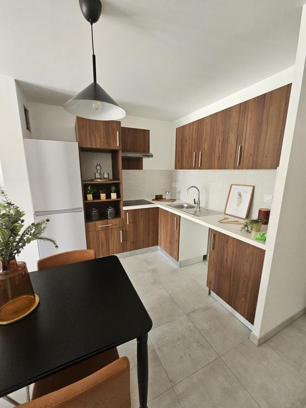 Appartement - 64 m² - 3 pièces