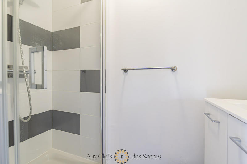 Appartement - 91 m² - 5 pièces