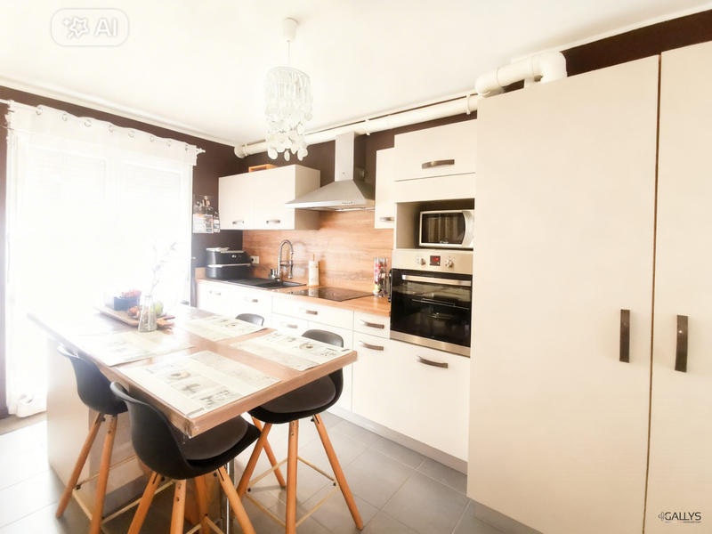 Maison - 78 m² - 4 pièces