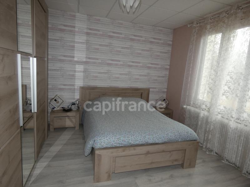 Maison - 104 m² - 6 pièces