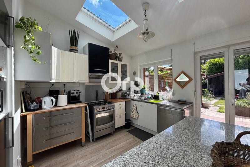 Maison - 130 m² - 5 pièces