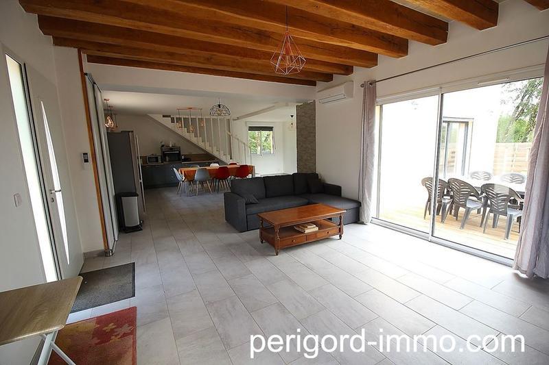 Maison traditionnelle - 145 m² - 7 pièces