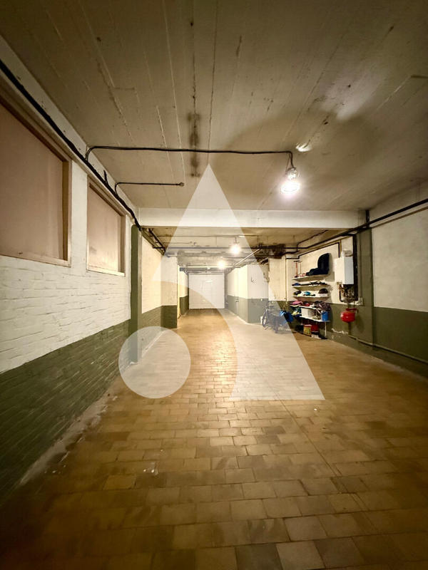 Appartement - 202 m² - 5 pièces