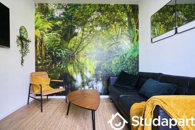 Chambre - 11 m² - 1 pièce