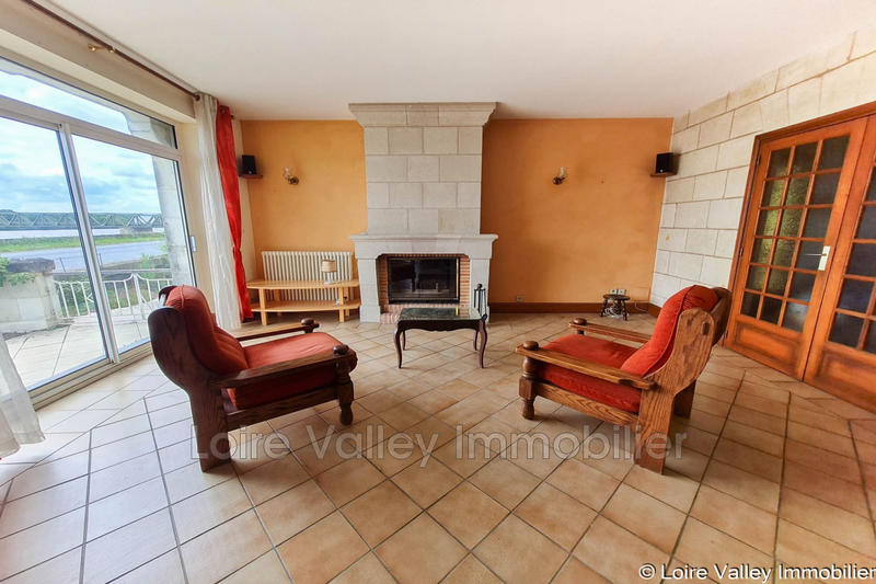 Maison - 210 m² - 6 pièces