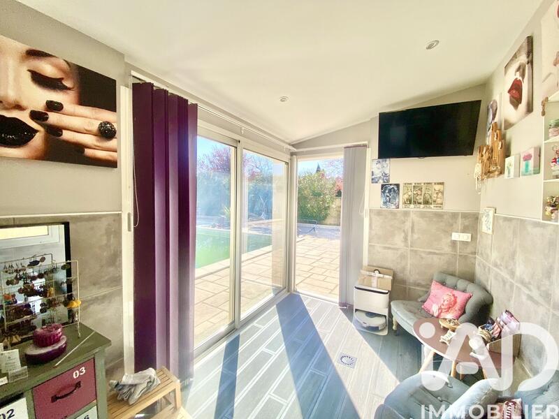 Maison - 166 m² - 10 pièces