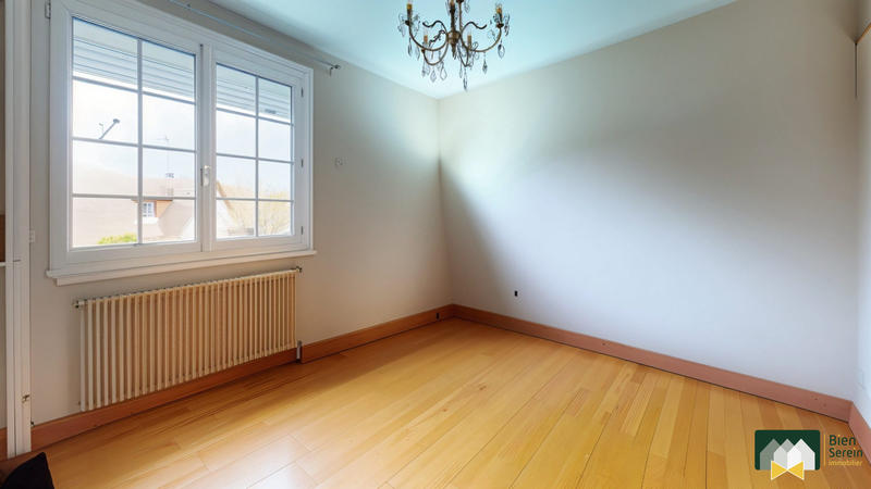 Maison traditionnelle - 135 m² - 6 pièces