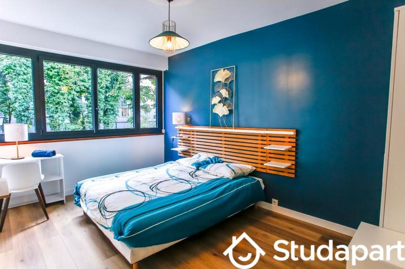 Chambre - 10 m² - 1 pièce