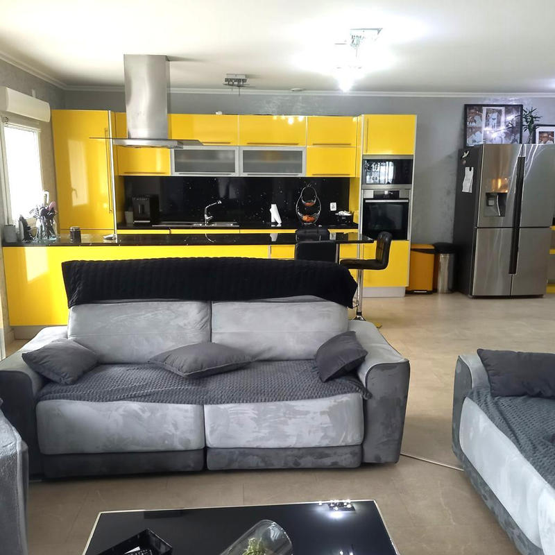 Maison - 136 m² - 5 pièces