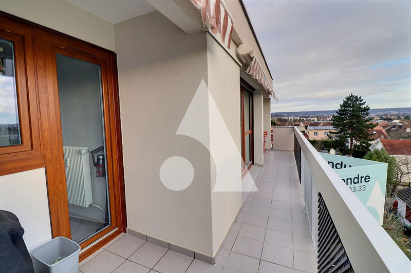 Appartement - 69 m² - 3 pièces