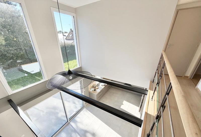 Maison - 136 m² - 5 pièces