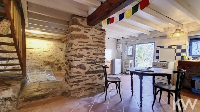 Maison - 285 m² - 13 pièces