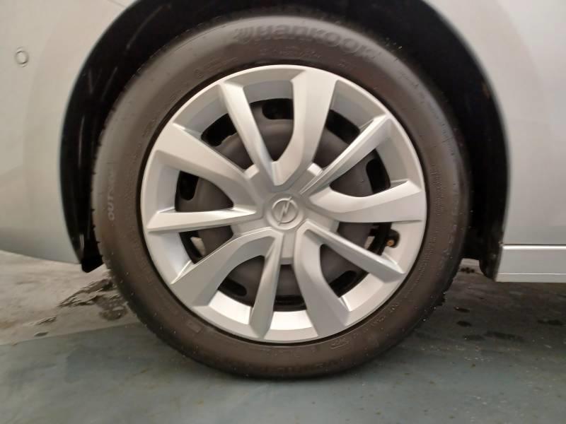 Opel Corsa 1.2 75 ch Bvm5