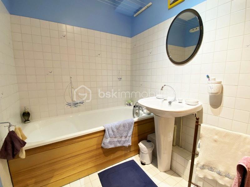 Appartement - 90 m² - 4 pièces