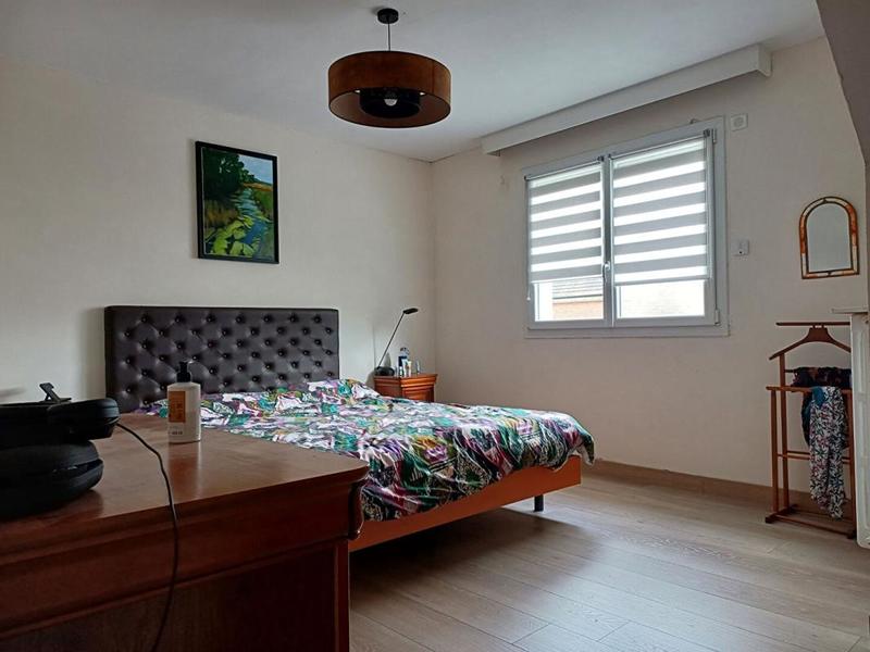 Maison - 220 m² - 7 pièces