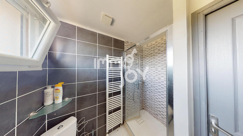 Maison - 101 m² - 4 pièces