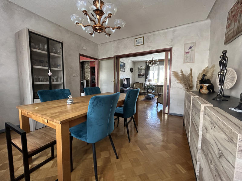 Maison - 163 m² - 8 pièces