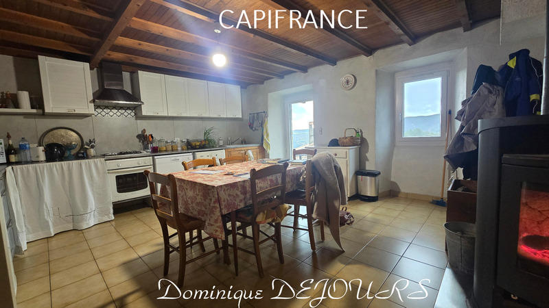 Maison - 95 m² - 3 pièces