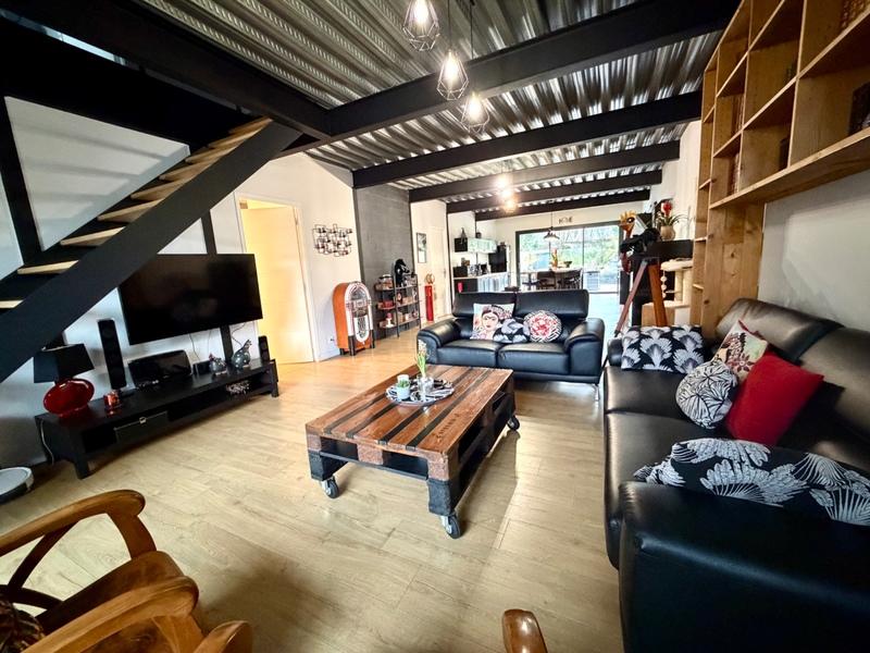 Maison - 151 m² - 6 pièces