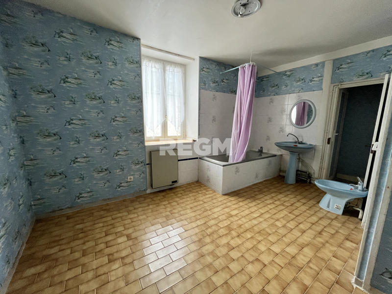 Maison - 120 m² - 6 pièces