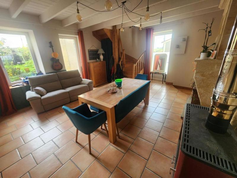 Maison - 140 m² - 4 pièces