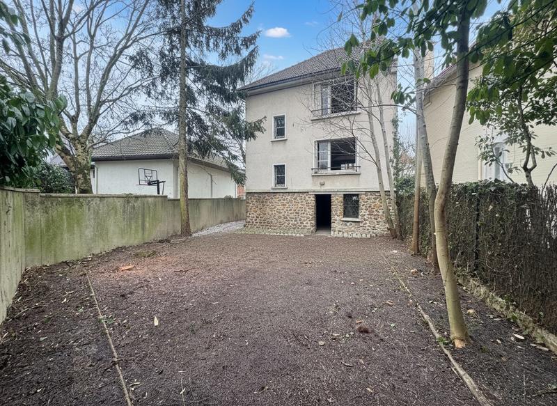 Maison ancienne - 92 m² - 4 pièces