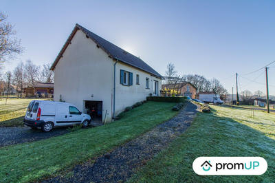 Maison - 90 m² - 5 pièces