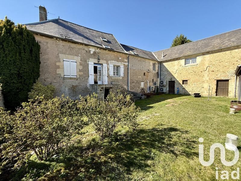 Maison - 376 m² - 9 pièces