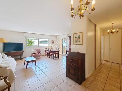 Appartement - 89 m² - 4 pièces