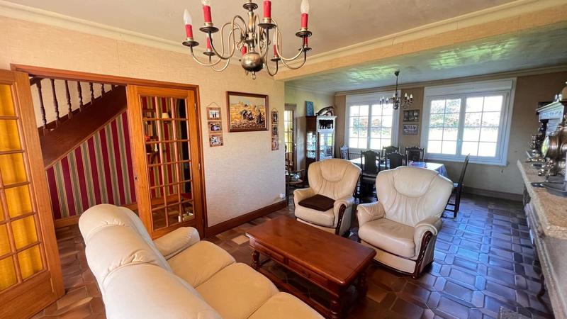 Maison - 135 m² - 5 pièces